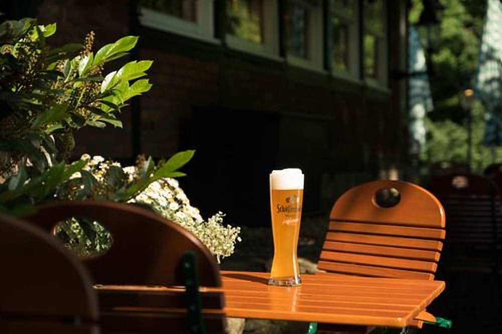 Kleinhuis Mellingburger Schleuse Hotel 4*